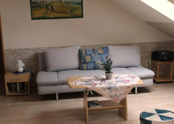 Apartamento Laurence By Interhome