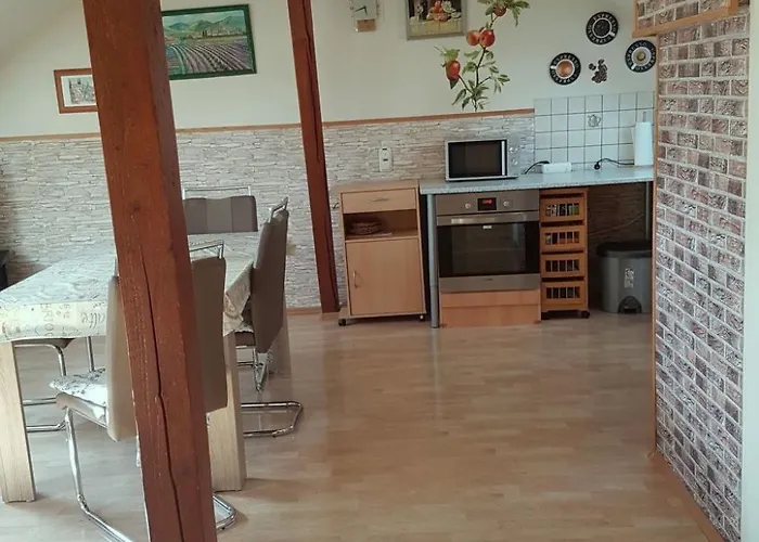 Apartamento Laurence By Interhome