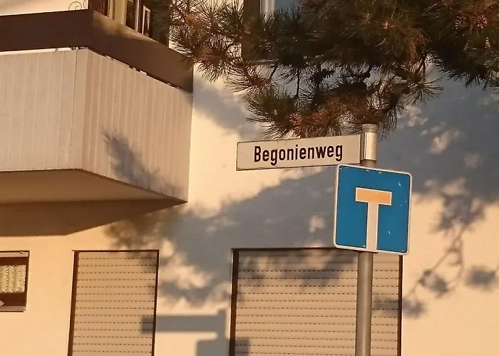 Apartment Laurence By Interhome Hanau